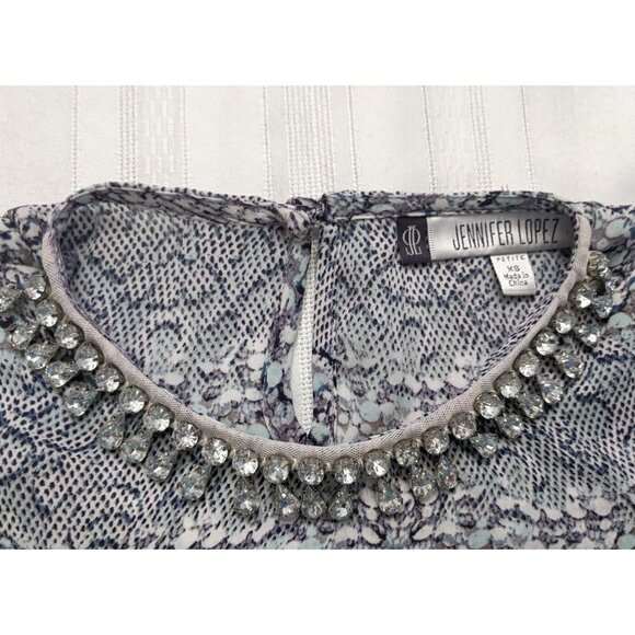 NWT JENNIFER LOPEZ Purple Sheer Snakeskin Cold Shoulder Top w/ Crystals Size XSP - Picture 3 of 9